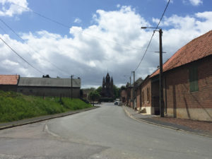 Douchy-les-Ayette traversée du village